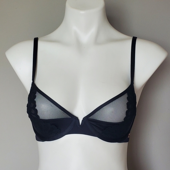 Savage X Fenty Black Romantic Lace Mesh Push-Up Bra 32C NWT - Picture 9 of 10